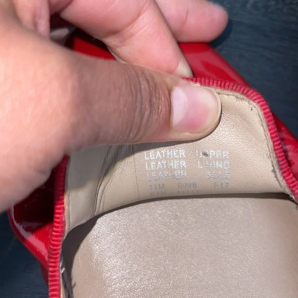 Tory Burch Red New Samantha Patent Leather
Smoking Slipper Flats 11 - Picture 7 of 8